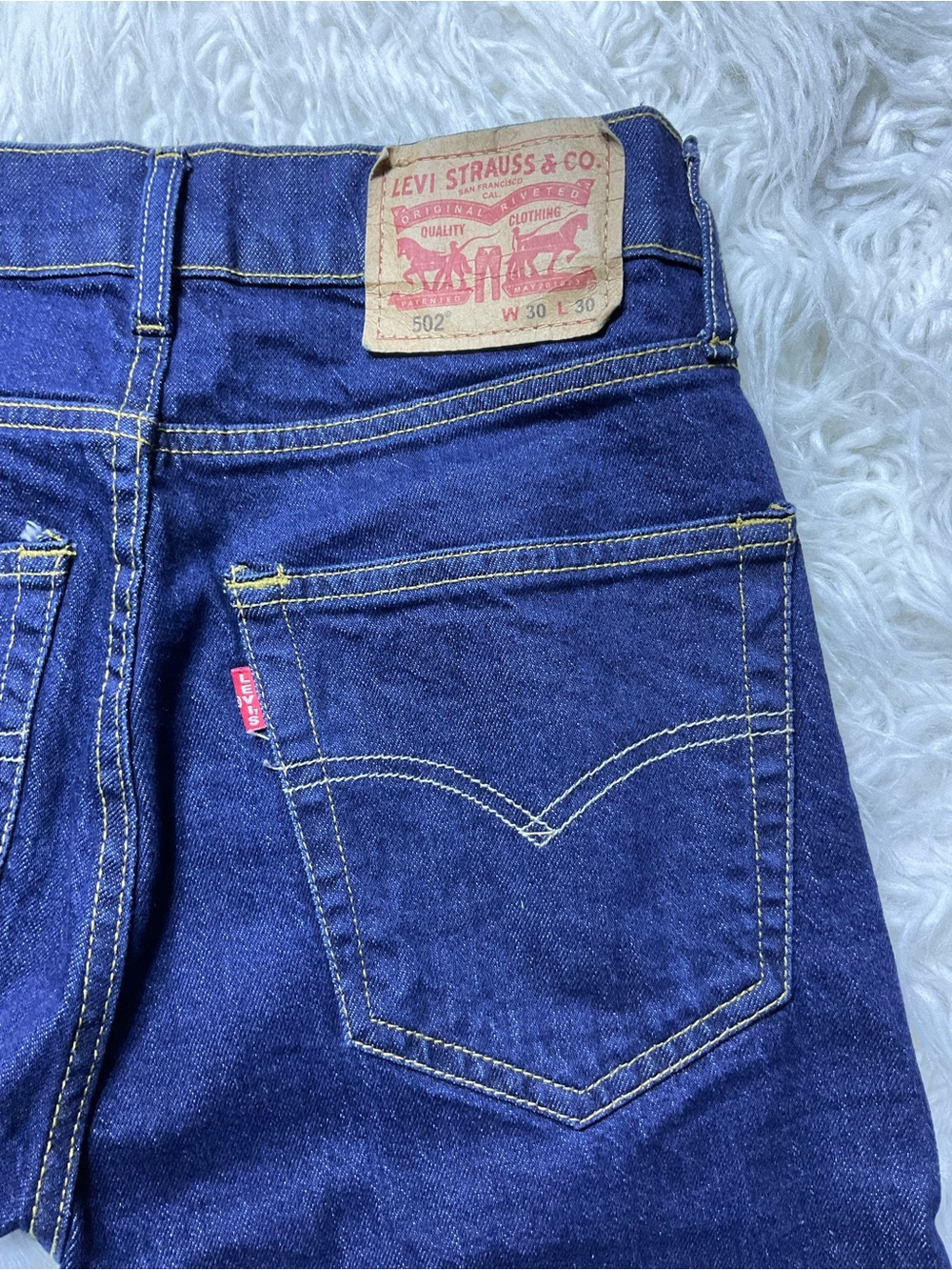 Levi’s 502 Taper Men's Jeans in Blue Aria - Picture 6 of 7